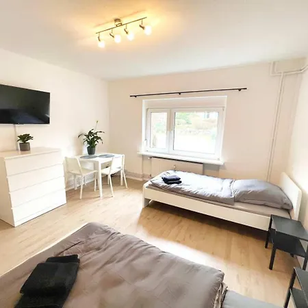 Work & In Apartment Schwarzenbek